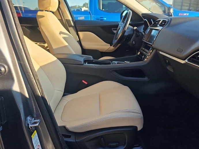 2018 Jaguar F-PACE Premium